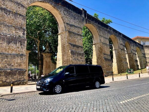 Private Door to Door Transfers From/To (Seville - Lisbon) - Flexible Scheduling