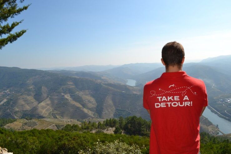 Private Douro Valley 4WD Tour With Wine Tasting and Picnic - Tour Details