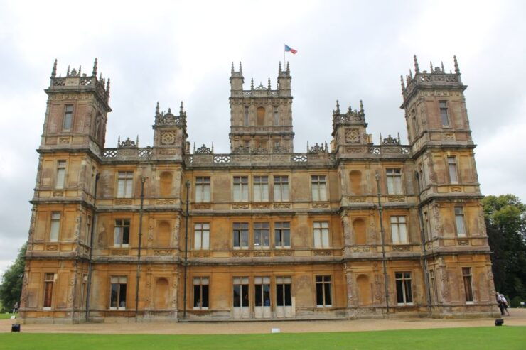 Private Downton Abbey Filming Locations Tour by Black Taxi - Tour Details