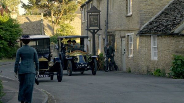 Private Downton Abbey Filming Locations Tour by Black Taxi - Common Questions