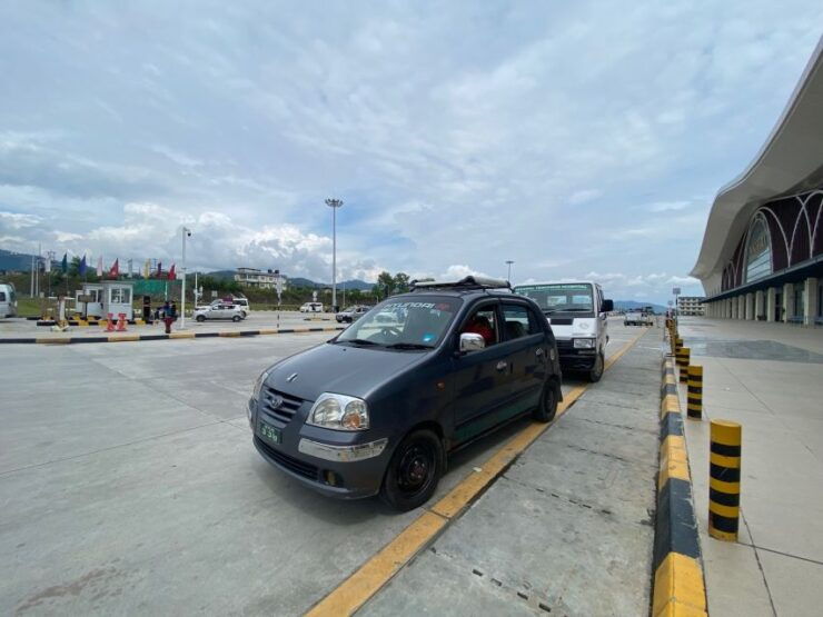 Private Drive From Pokhara to Kathmandu or Viace Versa - Scenic Route Options