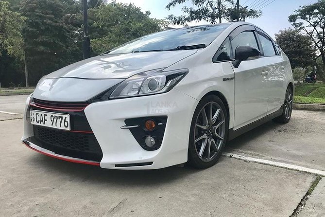 Private Driver for 14 Days in Sri Lanka - Chauffeur Guide Information