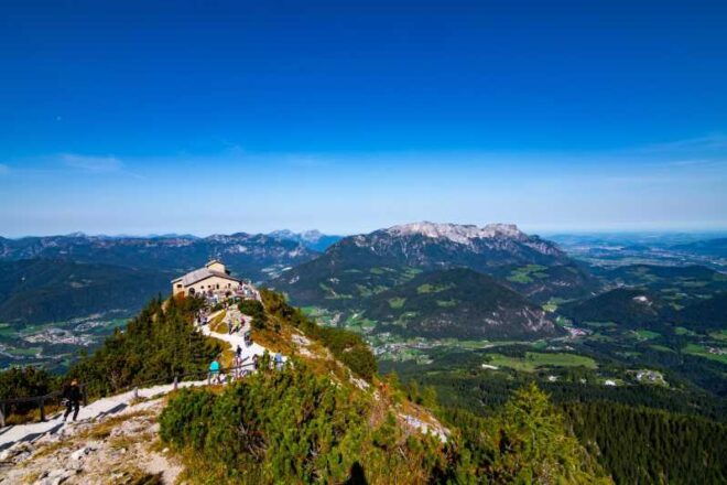 Private Driver From Munich to Eagles Nest, Salzburg & Back - Transportation Options