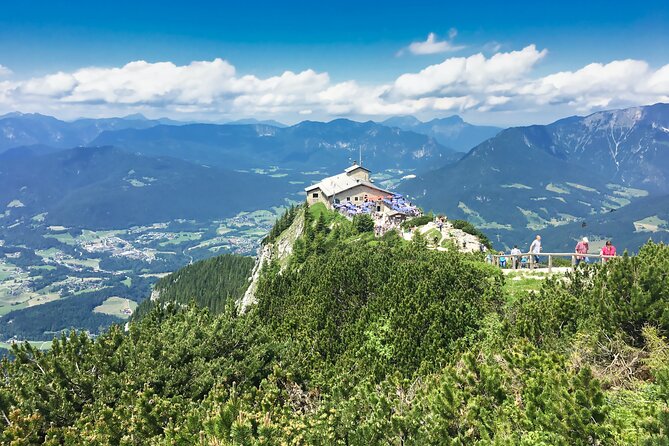 Private Driver From Salzburg to Munich, 3h Stop in Eagles Nest - Flexible Scheduling