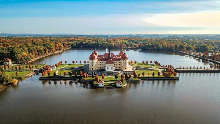 Private driver: Prague > Dresden, Moritzburg, Meissen & back - Who Would Love This Experience?