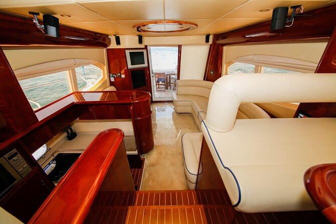 Private Dubai Marina Luxury Yacht Rental With Transfer From Dubai - Overview and Experience