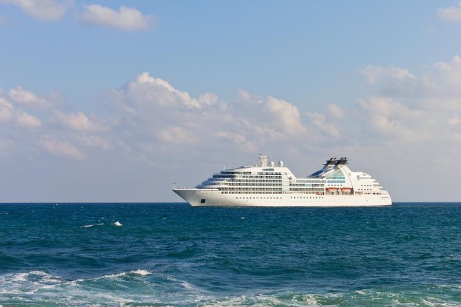 Private Dublin Departure Transfer - Hotel / Accommodation to Cruise Port - Direct Transportation to Cruise Port
