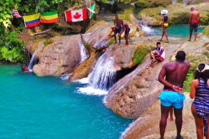 Private Dunn's River and Blue hole tour from Ocho Rios - FAQ