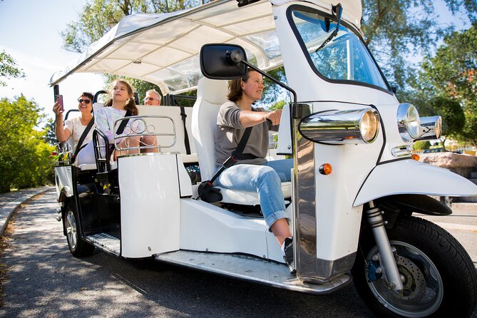 Private E-Tour in Electric Tuk Tuk in Rome - Meeting and Pickup Details