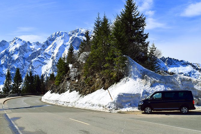 Private Eagles Nest Tour From Salzburg With Tour Ending in Munich - Meeting and Pickup Details