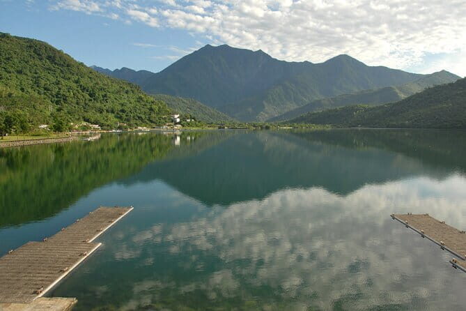 Private East Coast & Jade Hunting Day Tour with Local Expert - Who is this tour best suited for?