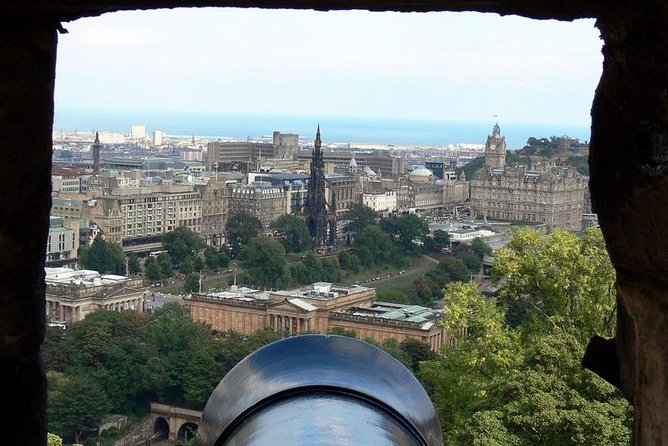 Private Edinburgh City Tour - Private Minibus Tour of Edinburgh