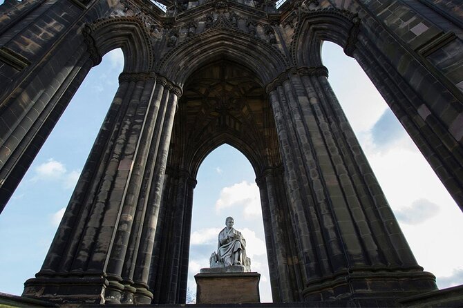 Private Edinburgh New Town History Tour - The Athens of the North - Private Guide and Customization