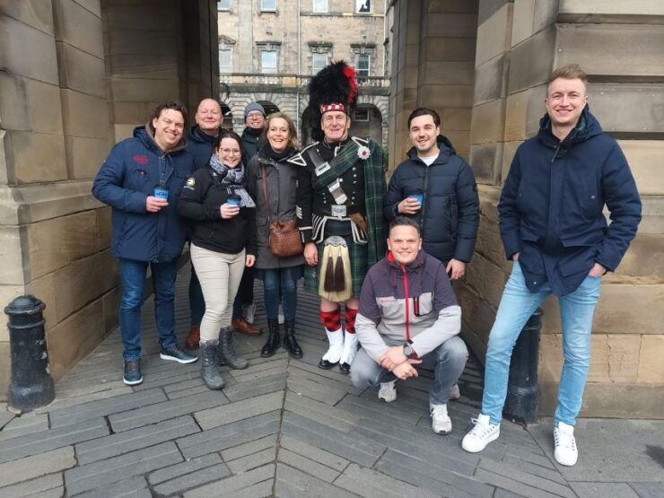 Private Edinburgh Walk & Whisky Tour - Tour Duration and Flexibility