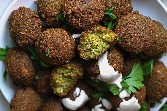 Private Eiffel Tower Tour With Falafel and Wine Tasting - Selecting the Tour Time