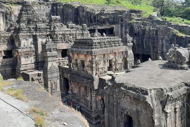 Private Ellora Caves Guided Tour - Third Stop: Cave 10 – Dashavatara