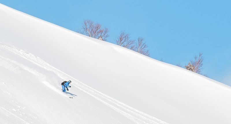 Private English and Chinese ski lessons and photography services at Zao Onsen Ski Resort - First turns on Zao’s powder