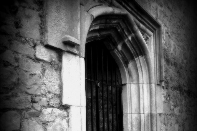 Private Ennis Dark History Tour With Dr Jane OBrien (1-6 People) - Good To Know