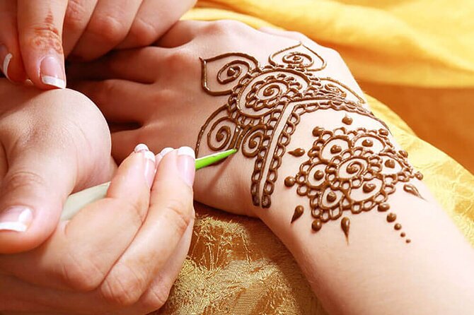 Private Evening Desert Safari Dubai Tour - Convenient Pickup and Drop-off Service