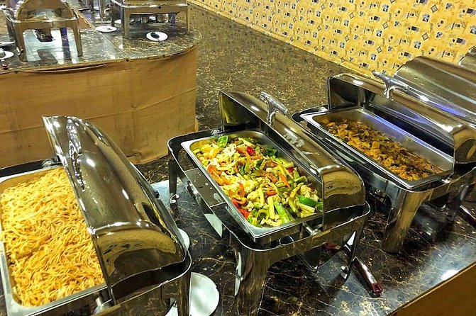 Private Evening in Red Dunes of Dubai With Dinner - Stargazing in the Desert