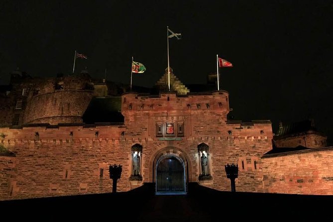 Private Evening Royal Mile Walking Tour - Dive Into the Captivating History of Edinburgh