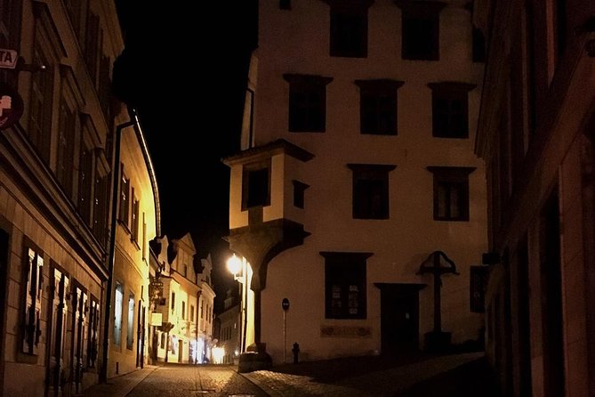 Private Evening Tour Cesky Krumlov Old Town and Castle Area - The Sum Up