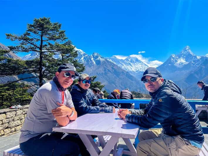 Private Everest Helicopter Tour With Kalapatthar Landing - Key Points
