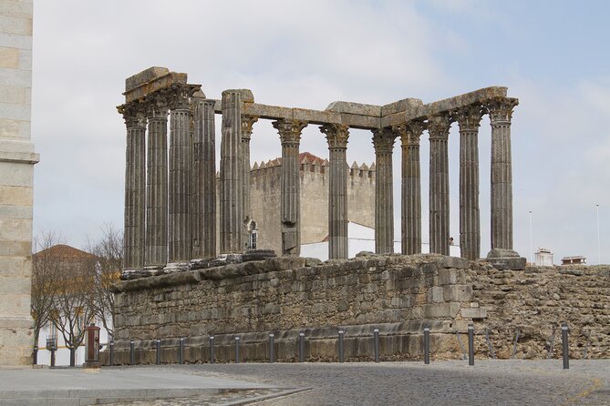 Private Évora Tour - Megaliths, Historical Center and Cork Region - Practical Information and Reviews