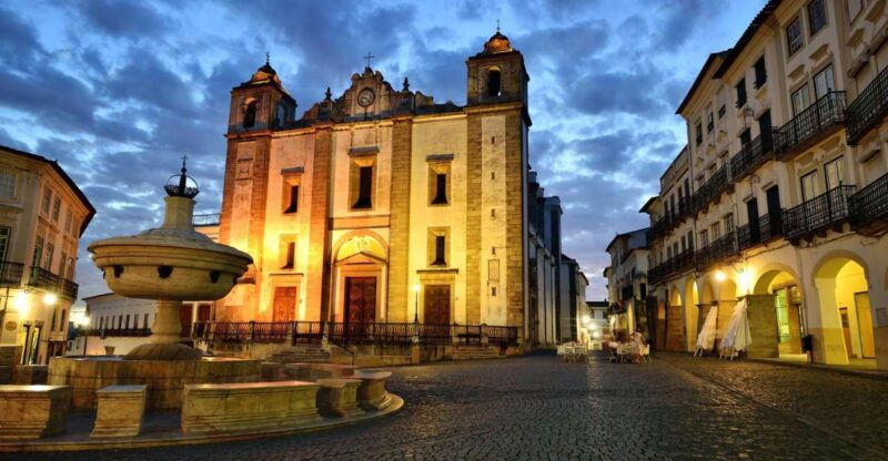 Private Évora World Heritage Tour from Lisbon - The Itinerary: A Deep Dive into What You Can Expect