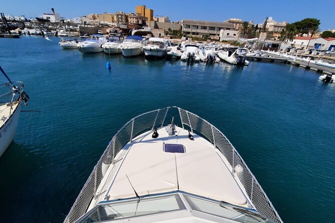 Private Excursion By Yacht Taormina - Giardini Naxos With Lunch On Board - Directions