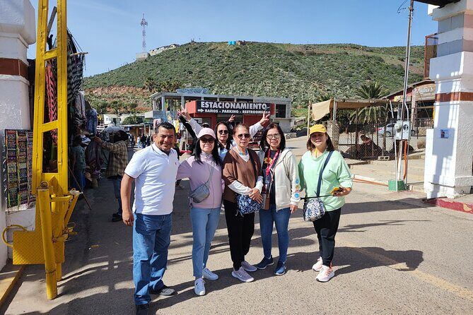 Private excursion to Bufadora and flea market - The Return Journey: More Sights and Scenery