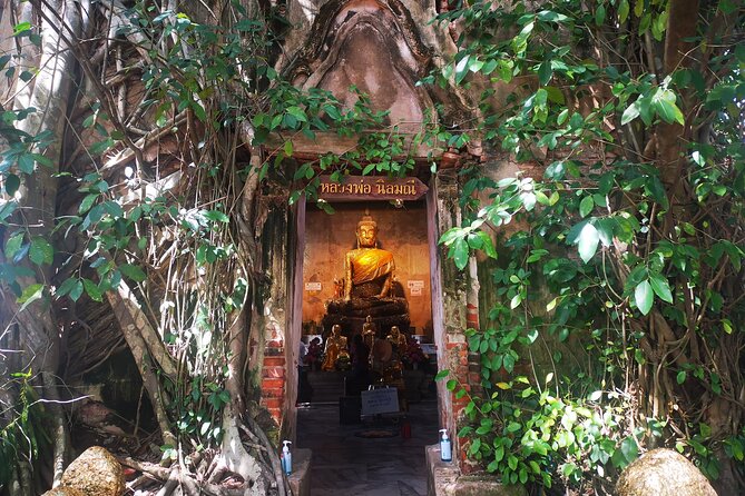 Private Excursion to Maeklong Railway and Amphawa Floating Markets - Common Questions