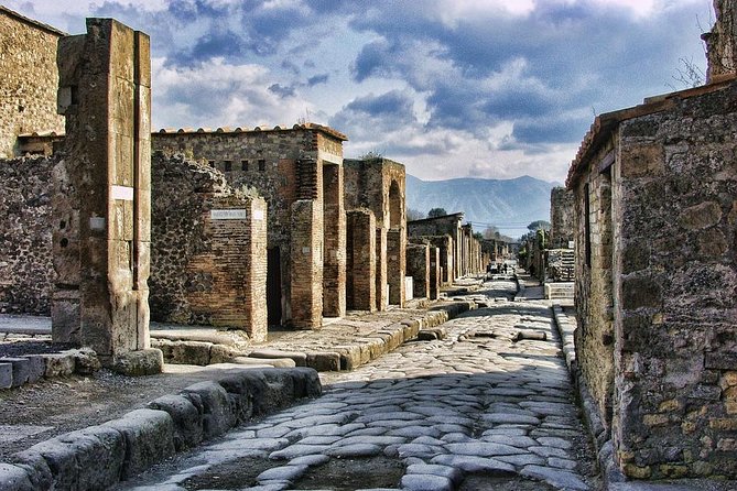 Private Excursion to Pompeii and Amalfi Coast From Naples Cruise Port or Hotel - Pricing and Booking Details
