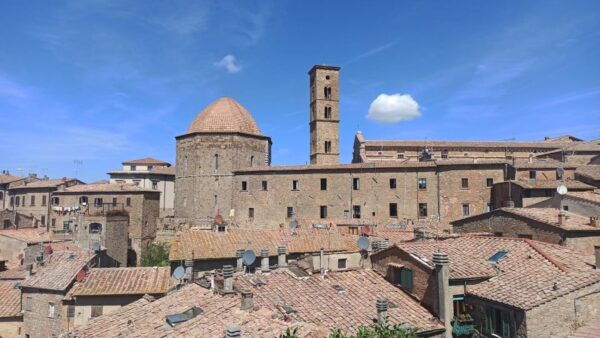 Private Excursion: Volterra & San Gimignano+Wine Tastings - Description