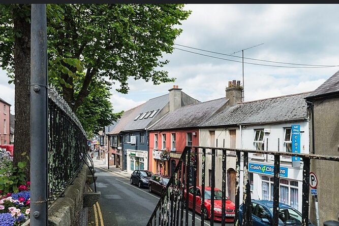 Private Executive Tour Discovering Wicklow and Glendalough - Lunch and Refreshments