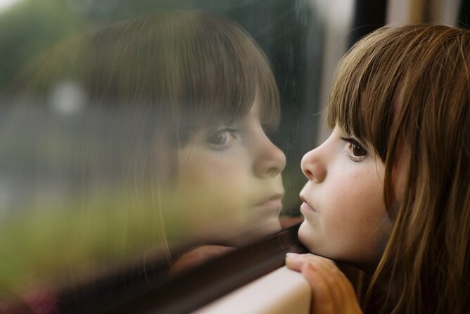 Private Experience Family Photoshooting in Budapest Studio - Booking Information and Fees