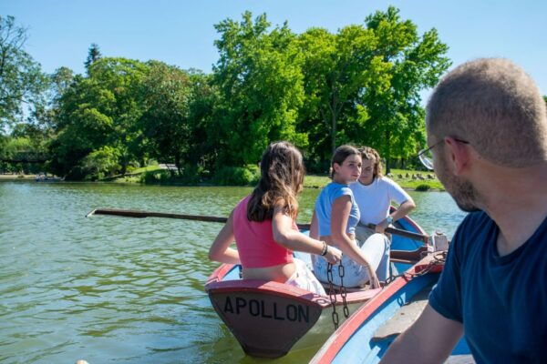 Private Family Custom Day in Paris With a Local Guide - Common Questions