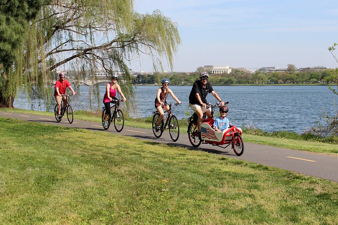 Private Family-Friendly DC Tour by Bike - Common Questions