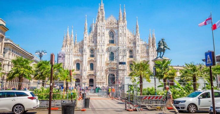 Private Family Tour of Milan's Old Town and Top Attractions - Activity Duration and Multilingual Guides