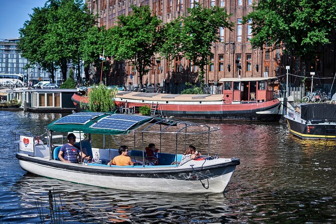 Private Family Tour Through the Small Canals of Amsterdam - Inclusions