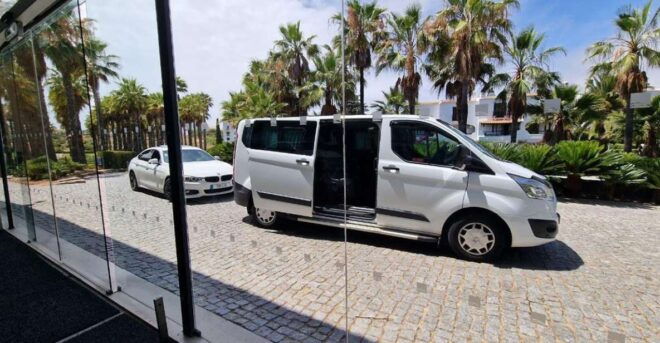 Private Faro Airport Transfers (Car up to 8pax) - Hotel Pickup and Vehicle Amenities