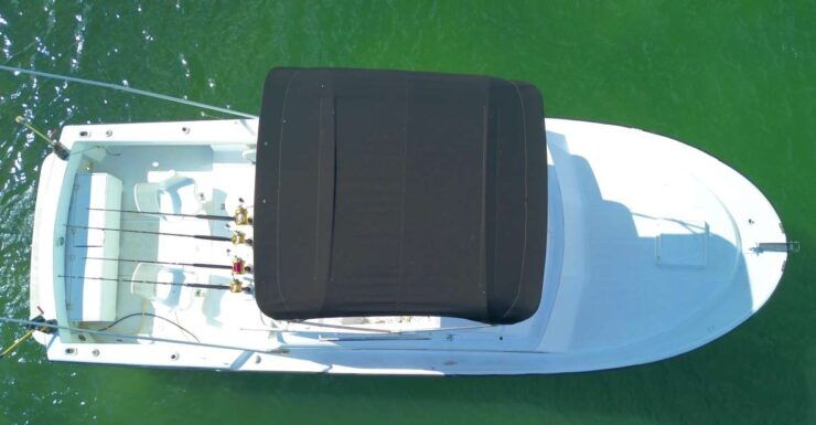 Private Fishing Charter 31 Feet for Maximun 6 People - Equipment and Safety