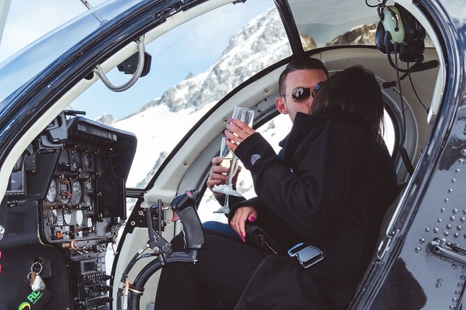 Private Flight - 2 Glaciers - Snow Landing - Franz Josef - 35mins - Weather and Refund Policy