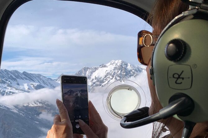 Private Flight: 4 Glaciers With 2 Snow Landings - 60mins - Snow Landing Experiences