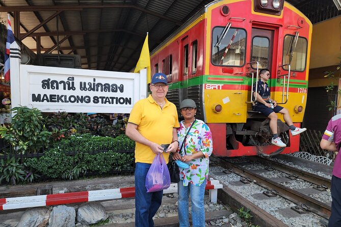 Private Floating Market and Maeklong Railway Market Day Tour - How to Get to the Floating Market and Maeklong Railway Market