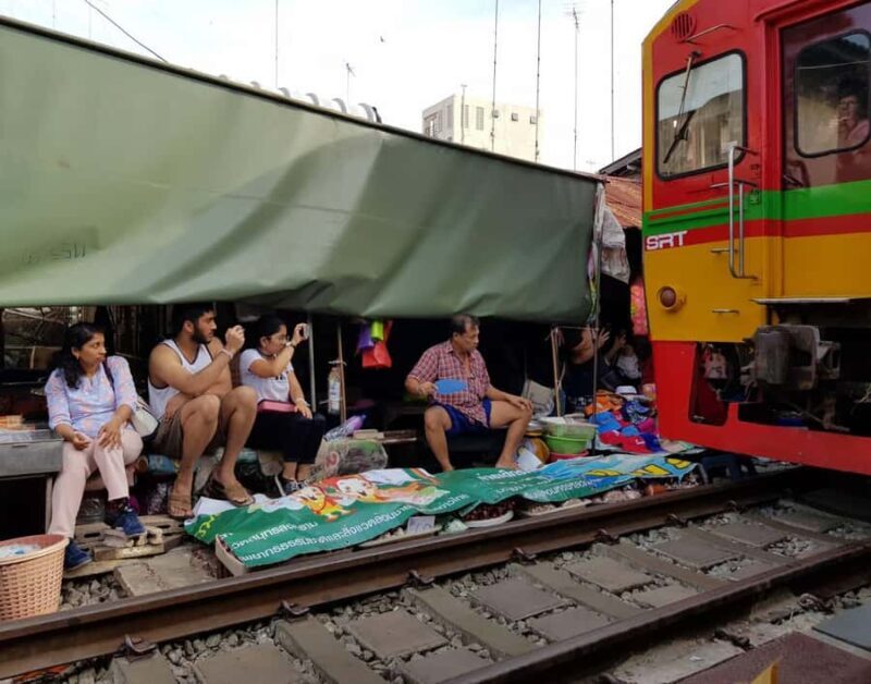 Private Floating & Train Market + DRAGON Temple + Thai Cafe - Good To Know