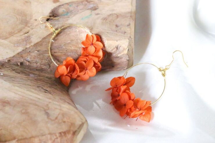 Private Floral Jewellery Making Workshop In Paris, France - Multilingual Instructor and Small Group Setting