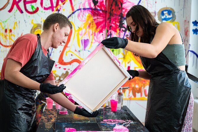Private Fluid Art Class in Houston - Why This Fluid Art Class Adds Value