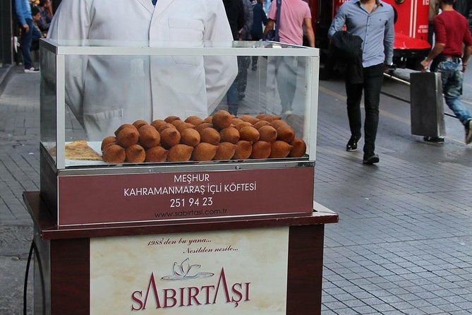 Private Food and Culinary Tour of Istanbul - Satisfying Taste Buds on a Half-Day Stroll