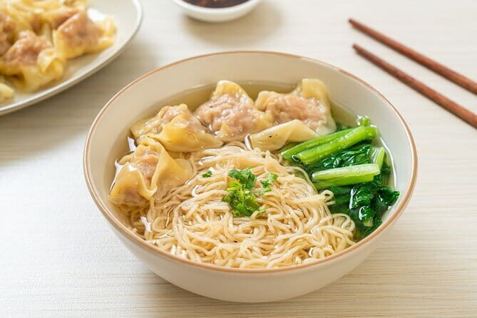 Private Food Tour in Hong Kong - Good To Know